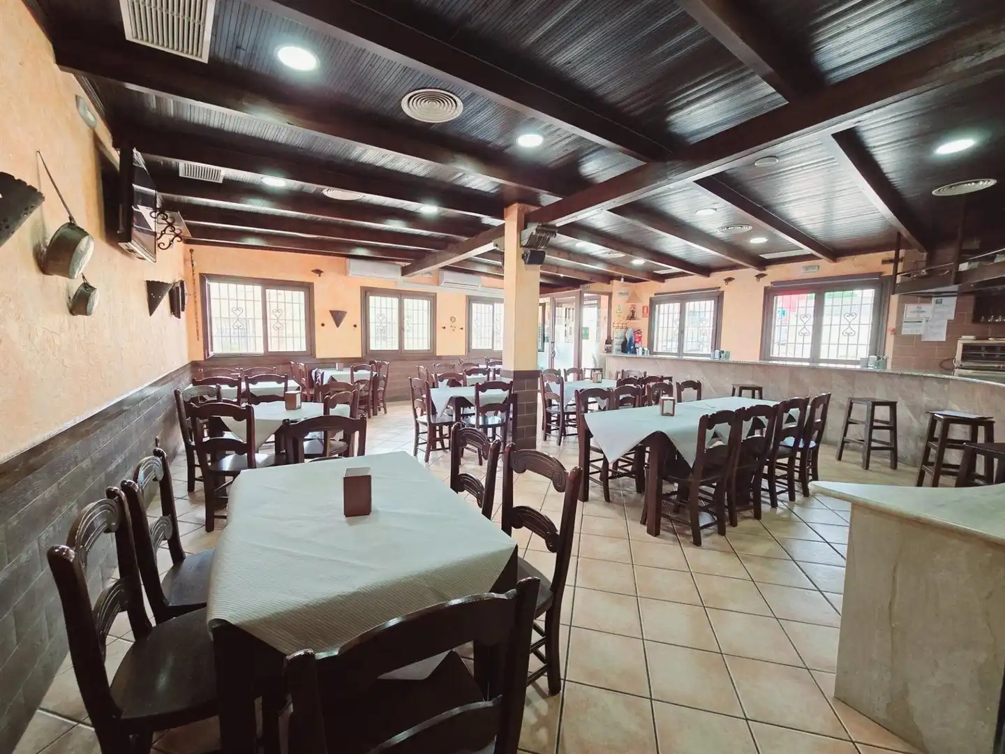 Local en venta en Los Gallardos con Aire acondicionado, Terraza y Amueblado
