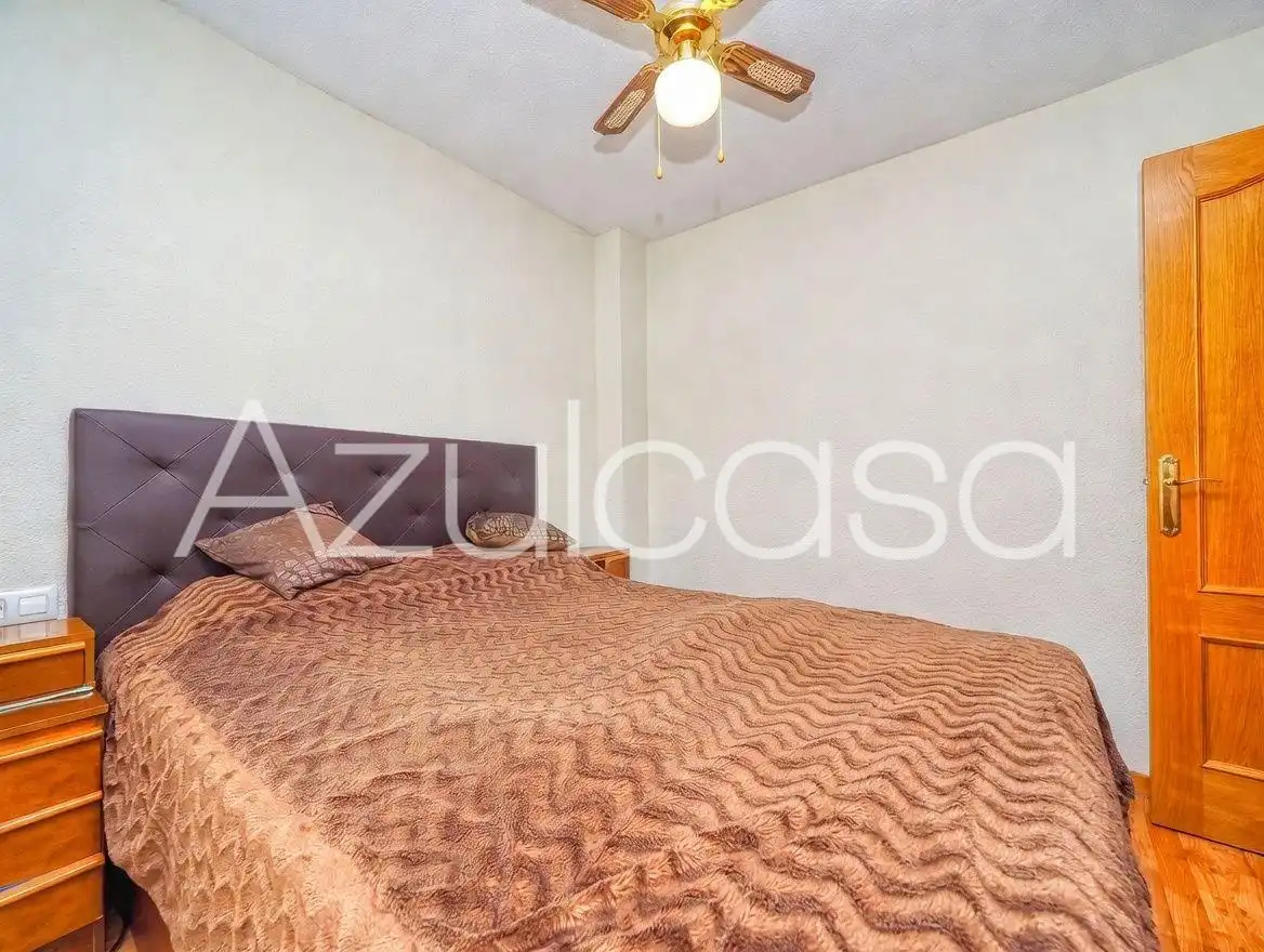 Bedroom of Flat for sale in El Campello  with Air Conditioner, Terrace and Furnished