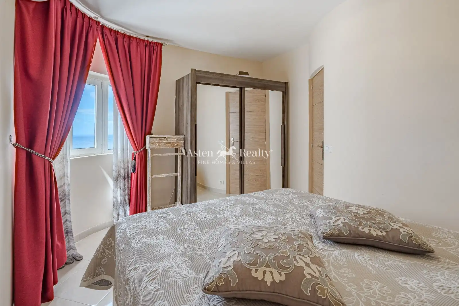 Bungalow with pool for sale in Baleares, imagen 12