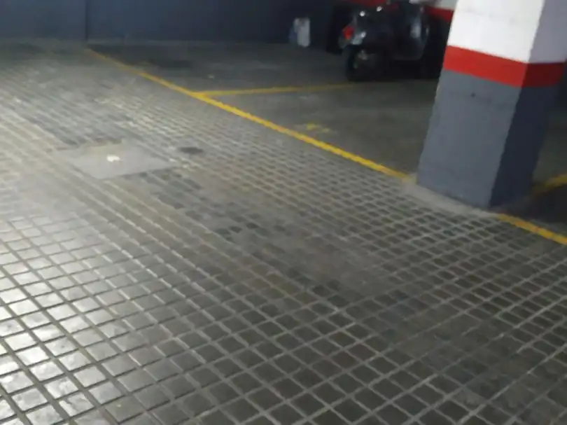 Parkplatz von Garage zur Miete in Madrid