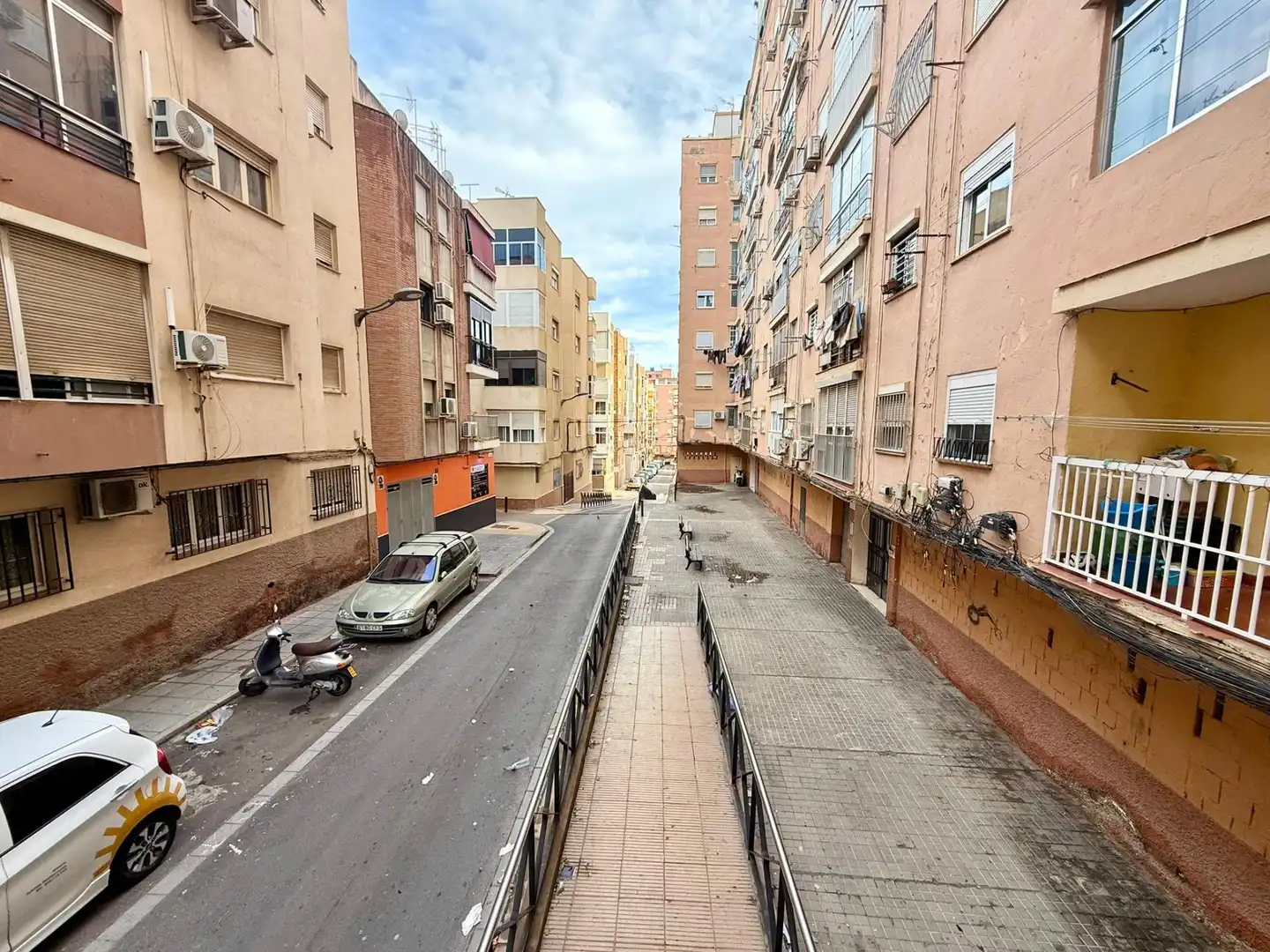 Exterior view of Flat for sale in Almería  with Air Conditioner, Furnished and Balcony