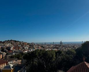 Exterior view of Attic to rent in  Barcelona Capital  with Air Conditioner, Heating and Terrace