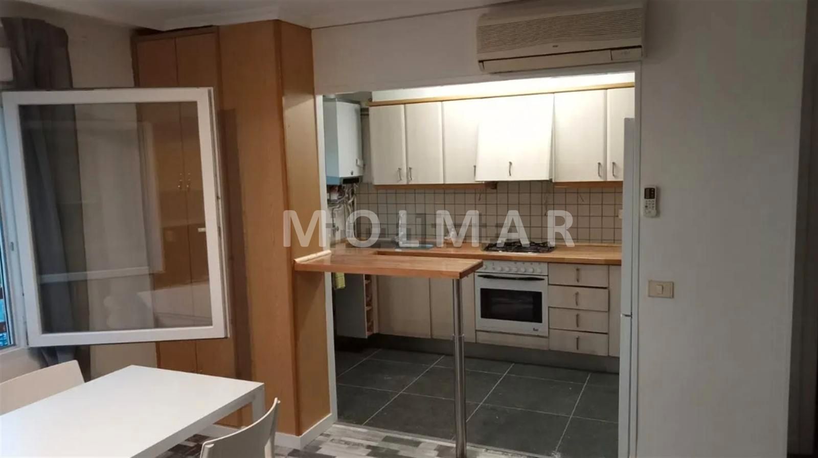 Kitchen of Flat for sale in Castellón de la Plana / Castelló de la Plana  with Air Conditioner, Furnished and Oven