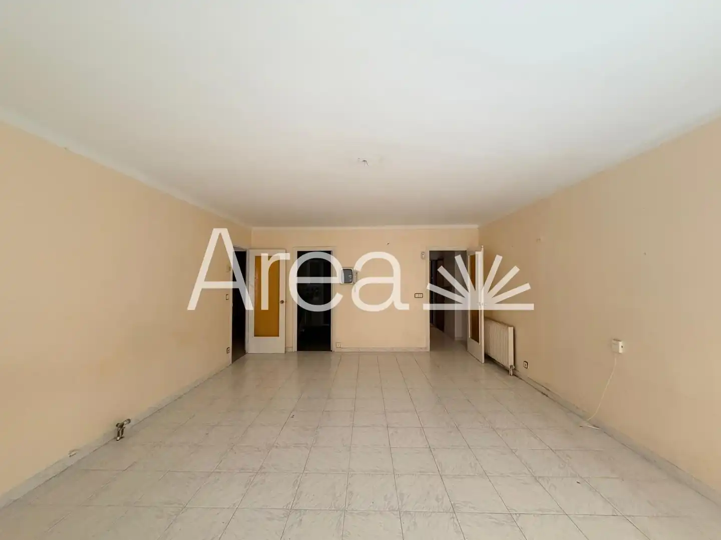 Flat for sale in Centre