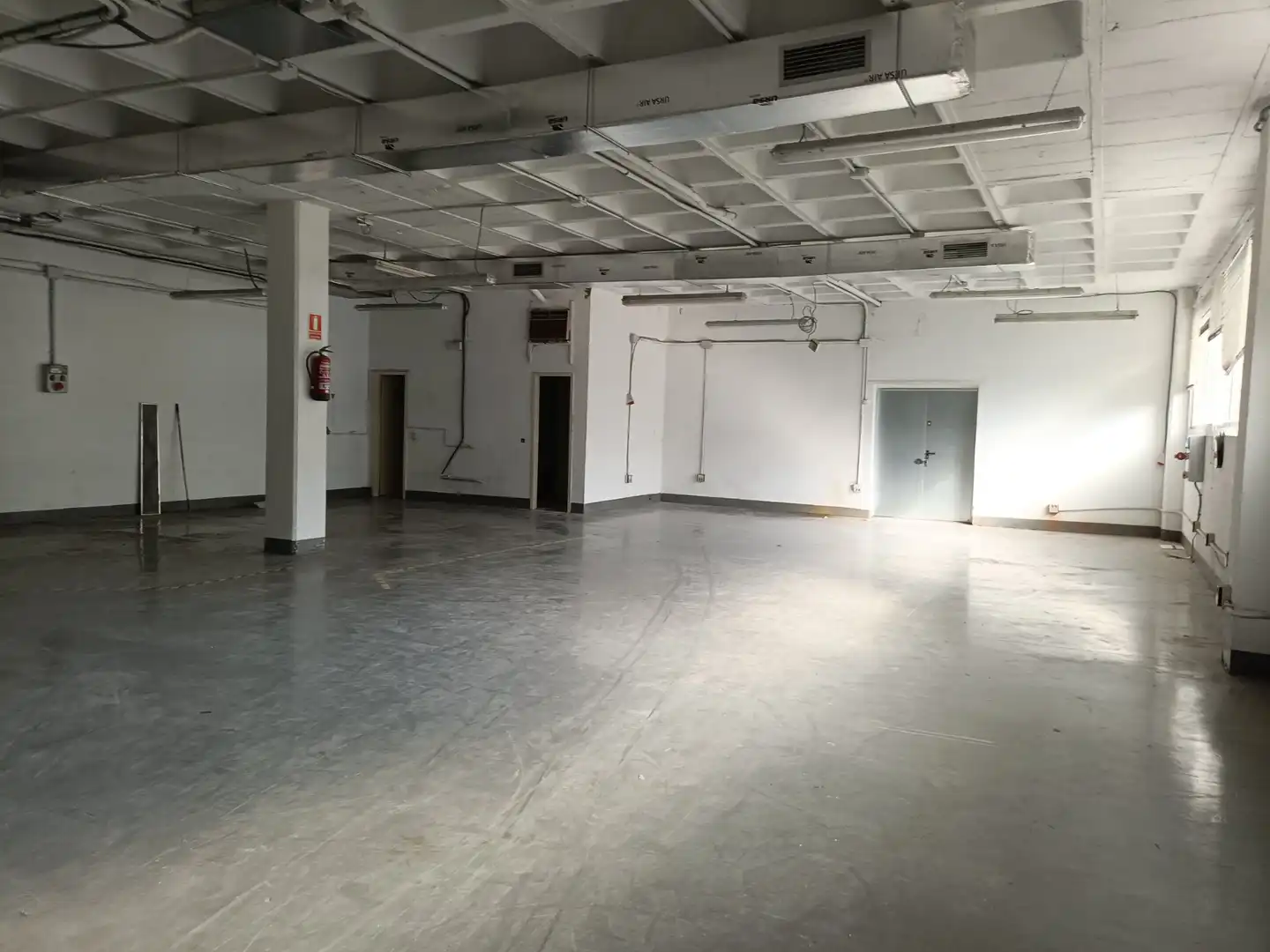 Nave industrielle avec ascenseur à vendre à Calle Gamonal, imagen 2