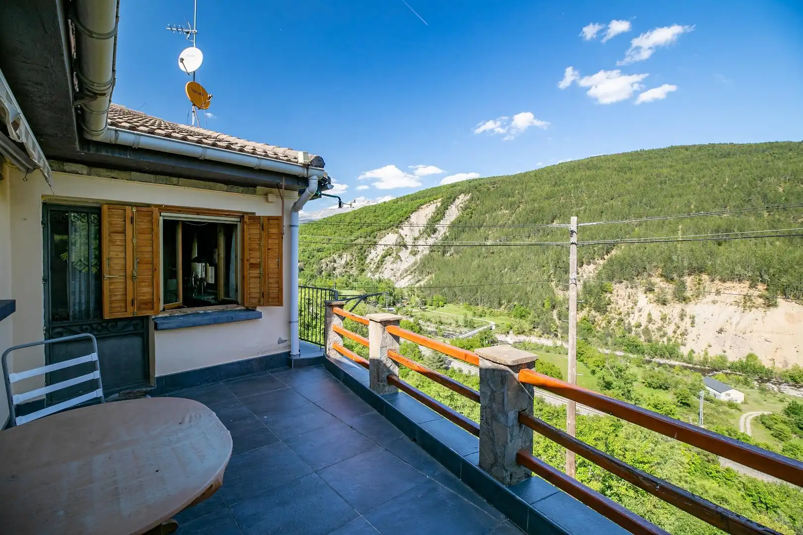 Terrassa de Casa o xalet en venda en Castiello de Jaca amb Calefacció i Terrassa