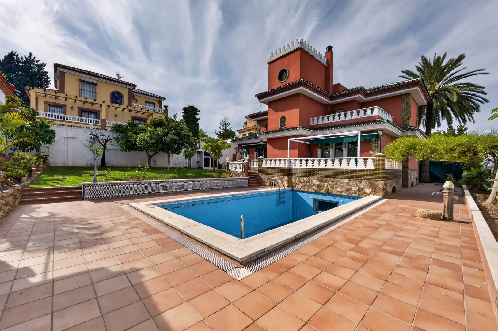 Piscina de Casa o xalet en venda en Churriana