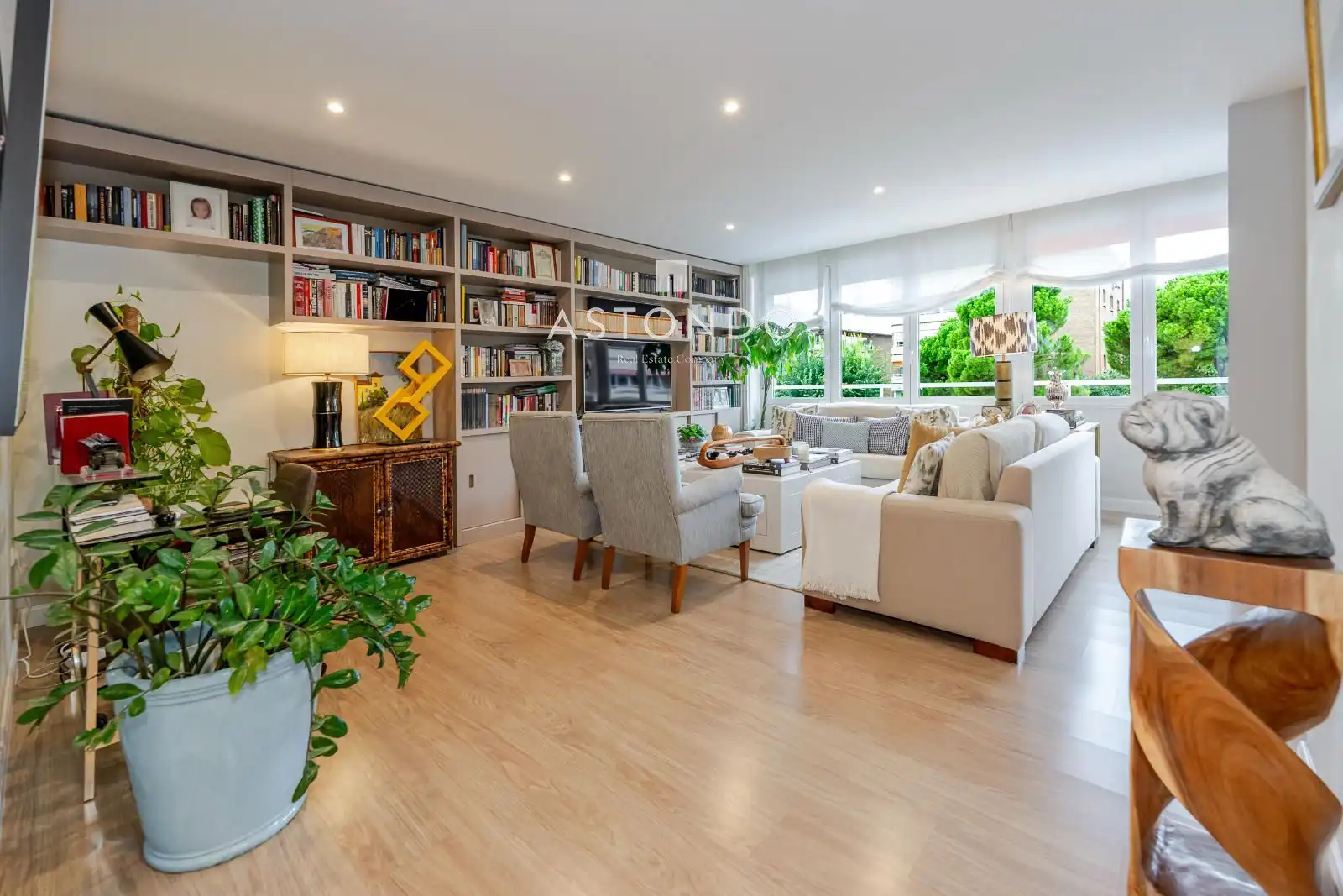 Living room of Flat for sale in Hortaleza