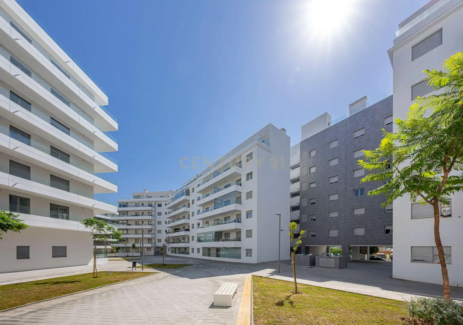 Vista exterior de Apartament en venda en Marbella amb Aire condicionat, Traster i Forn