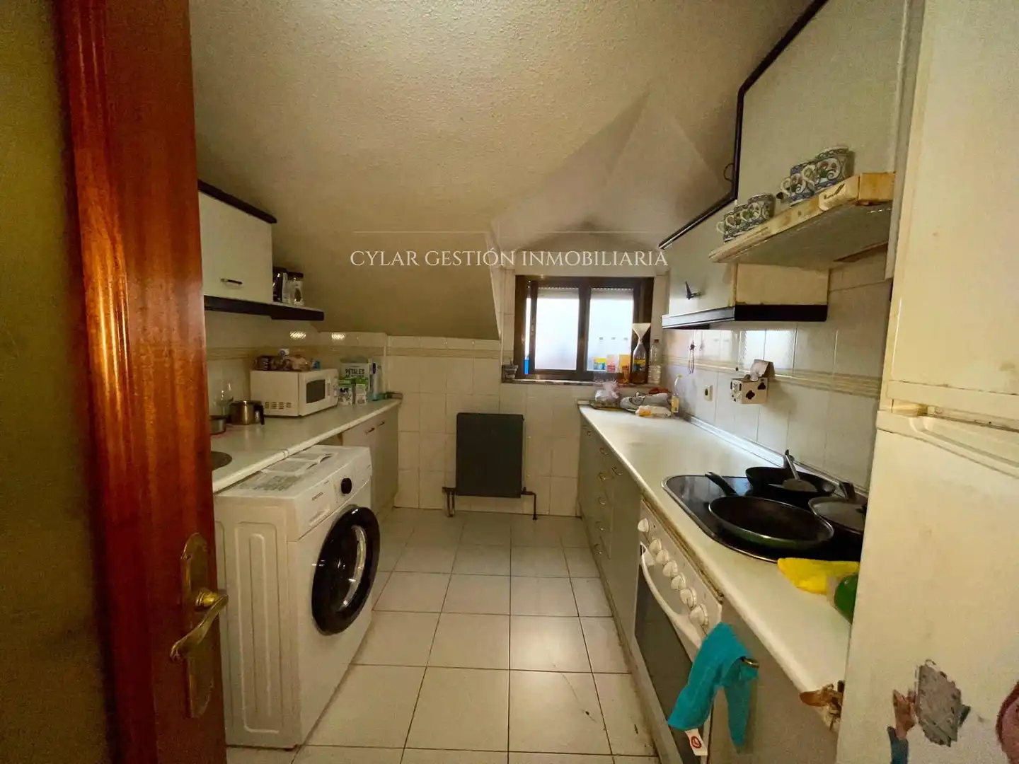Kitchen of Attic for sale in Salamanca  with Heating, Terrace and Balcony