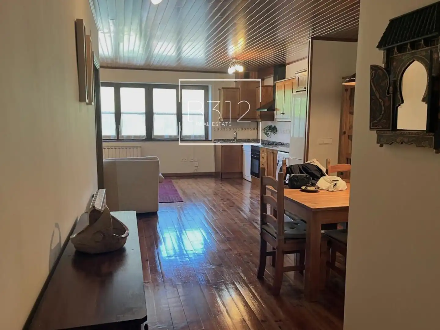 Cocina de Piso en venta en Vielha e Mijaran con Calefacción, Parquet y Amueblado