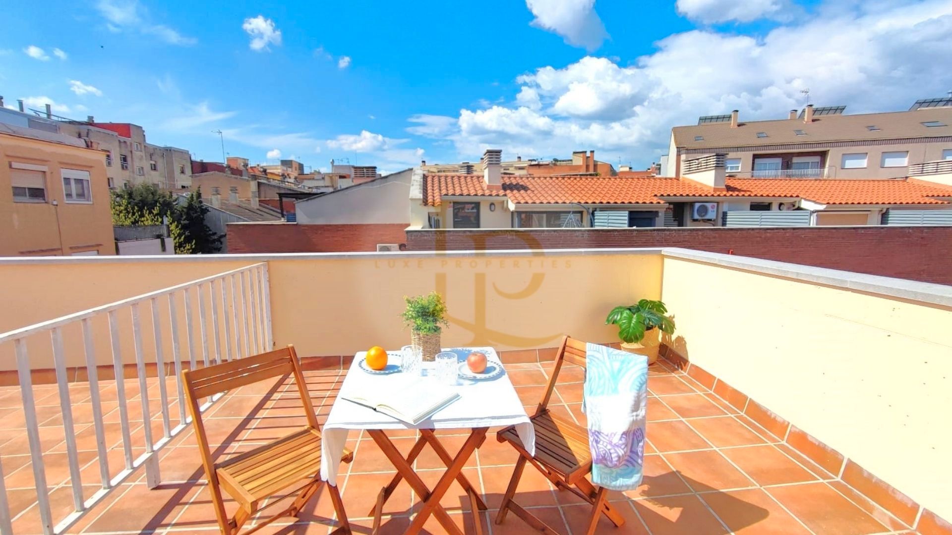 Terrace of Flat for sale in Cerdanyola del Vallès  with Air Conditioner, Heating and Parquet flooring