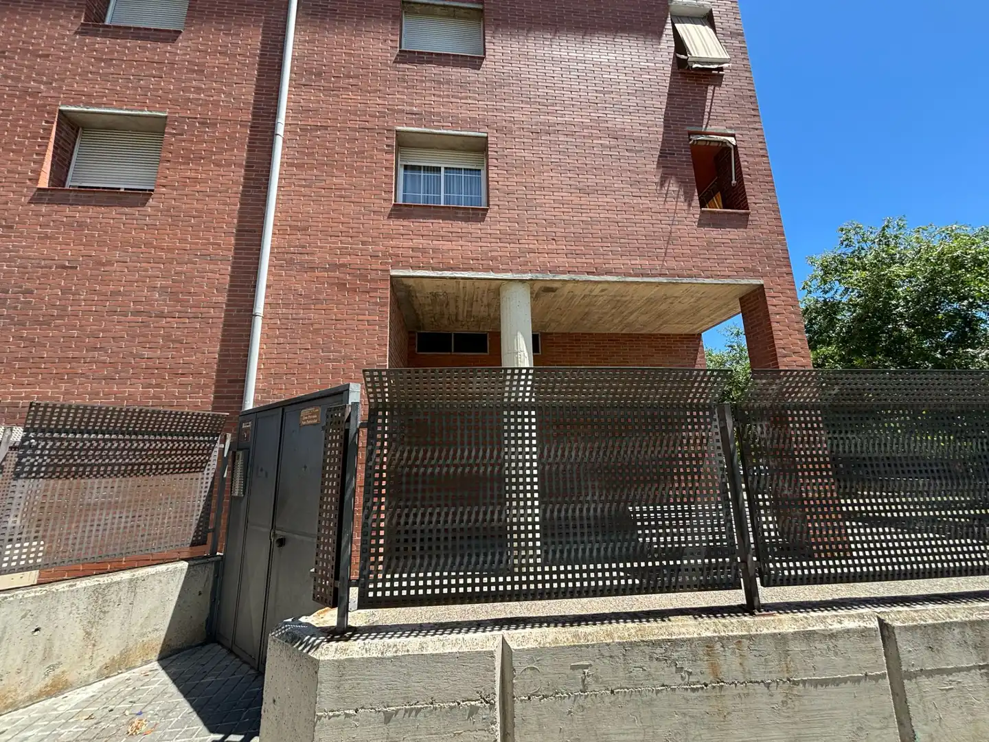 Vista exterior de Pis en venda en Tarragona amb Aire condicionat, Calefacció i Moblat