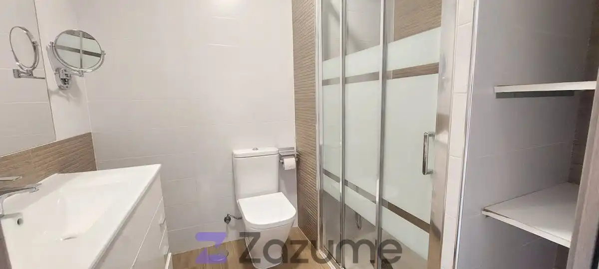 Flat for rent in C. de la Isla de Ons, Peñagrande