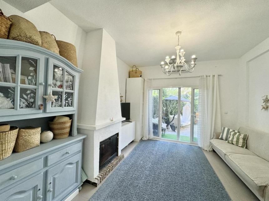Living room of Single-family semi-detached for sale in Benidorm