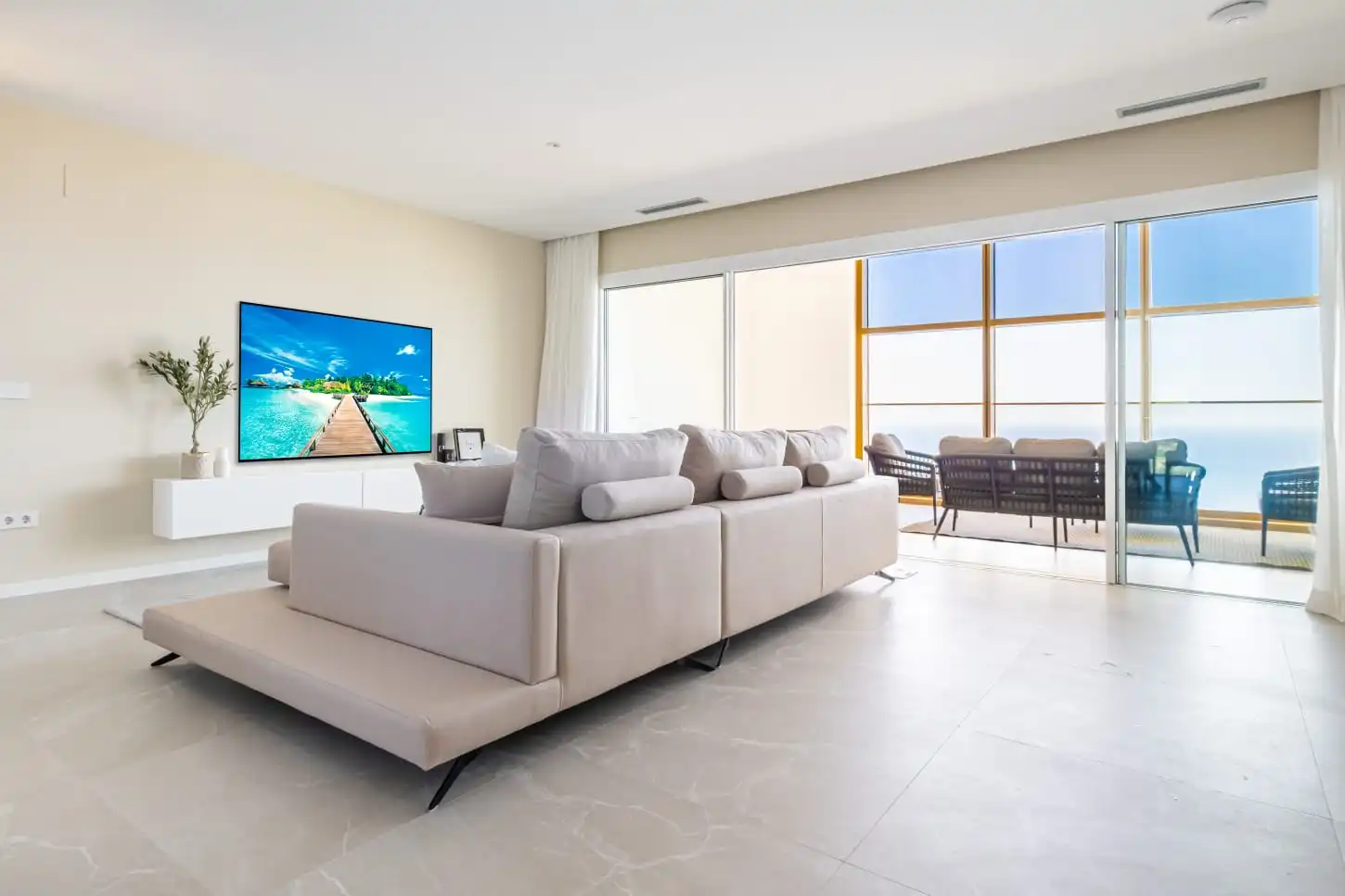 Sala d'estar de Apartament en venda en Benidorm amb Aire condicionat, Calefacció i Piscina