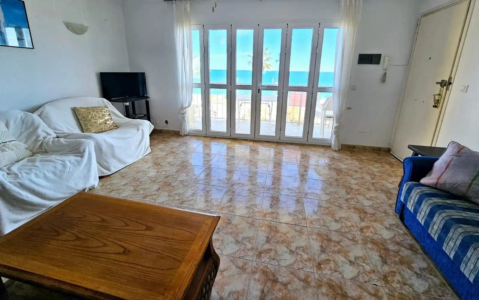 Sala d'estar de Apartament en venda en Fuengirola amb Terrassa
