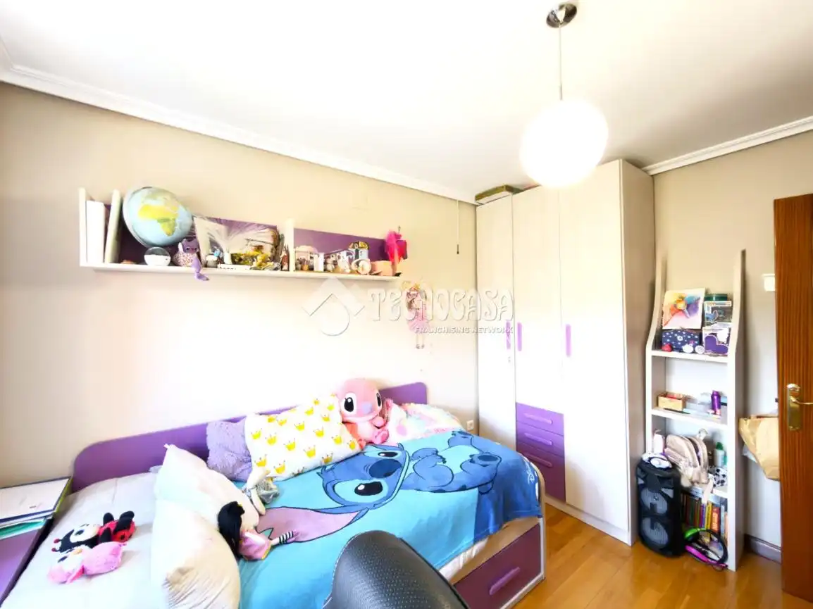 Habitación de Piso en venta en Cuenca con Calefacción, Parquet y Trastero