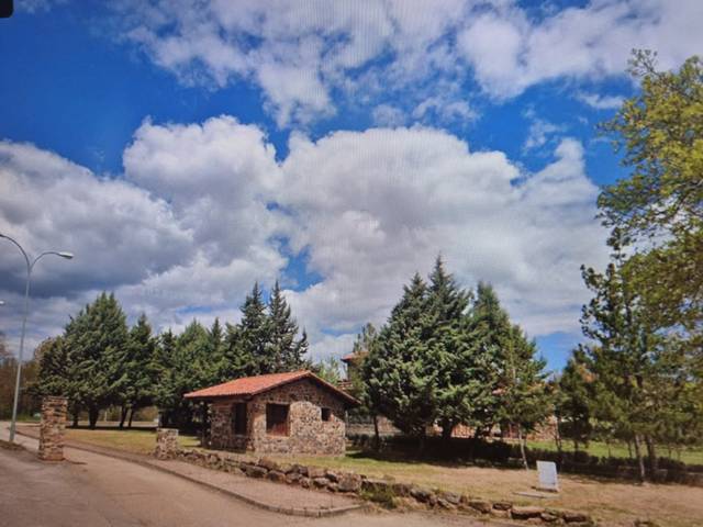 Terreno residencial en Venta en Calle los Villares, 8 en Almarza