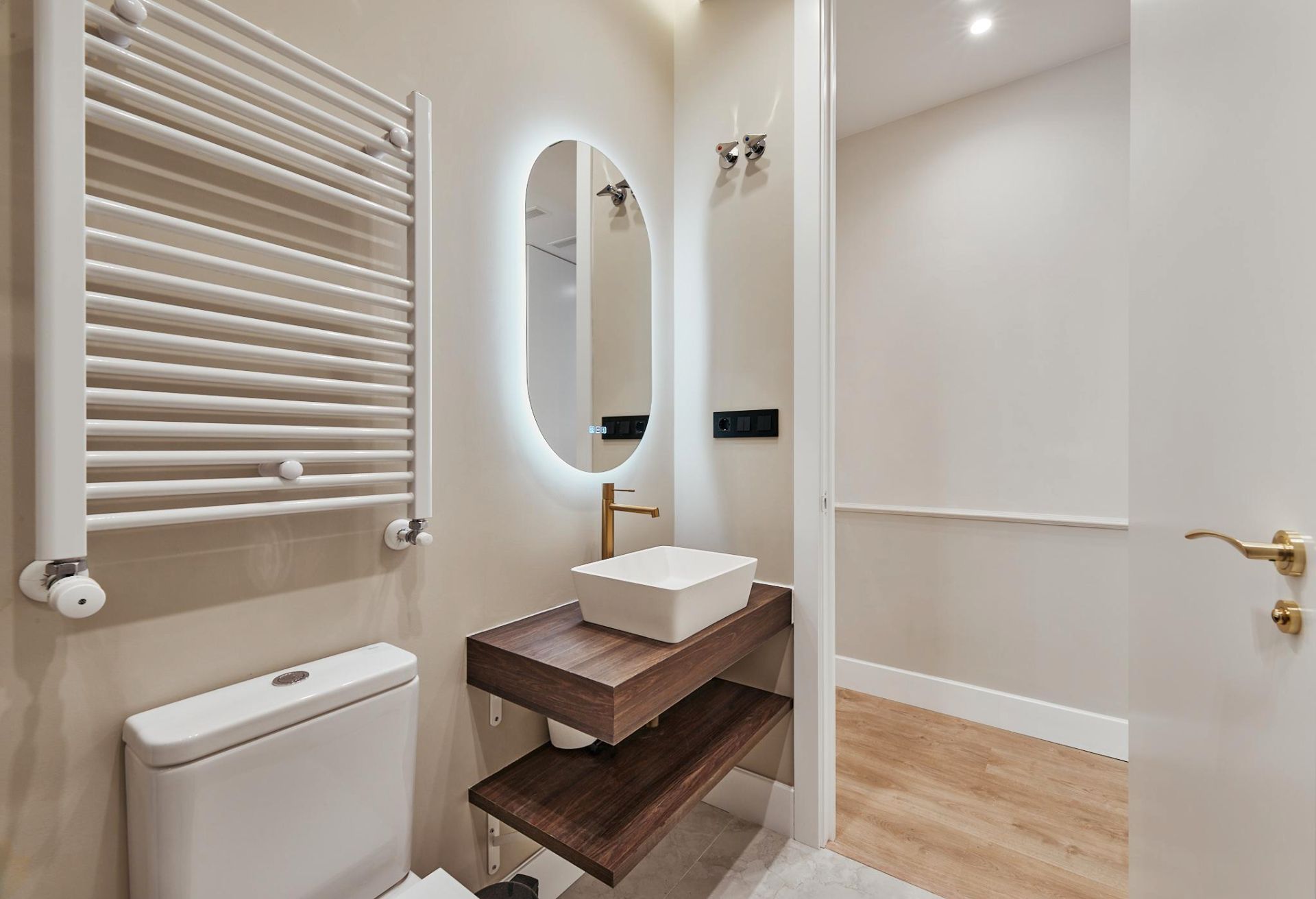 Baño de Piso en venta en  Madrid Capital con Aire acondicionado, Calefacción y Amueblado