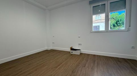 Foto 5 de Piso en venta en Valencia, Juan de la Cierva, Getafe