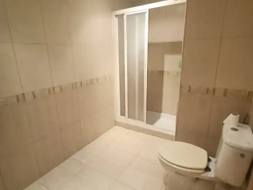Bany de Pis en venda en Elche / Elx amb Aire condicionat i Balcó