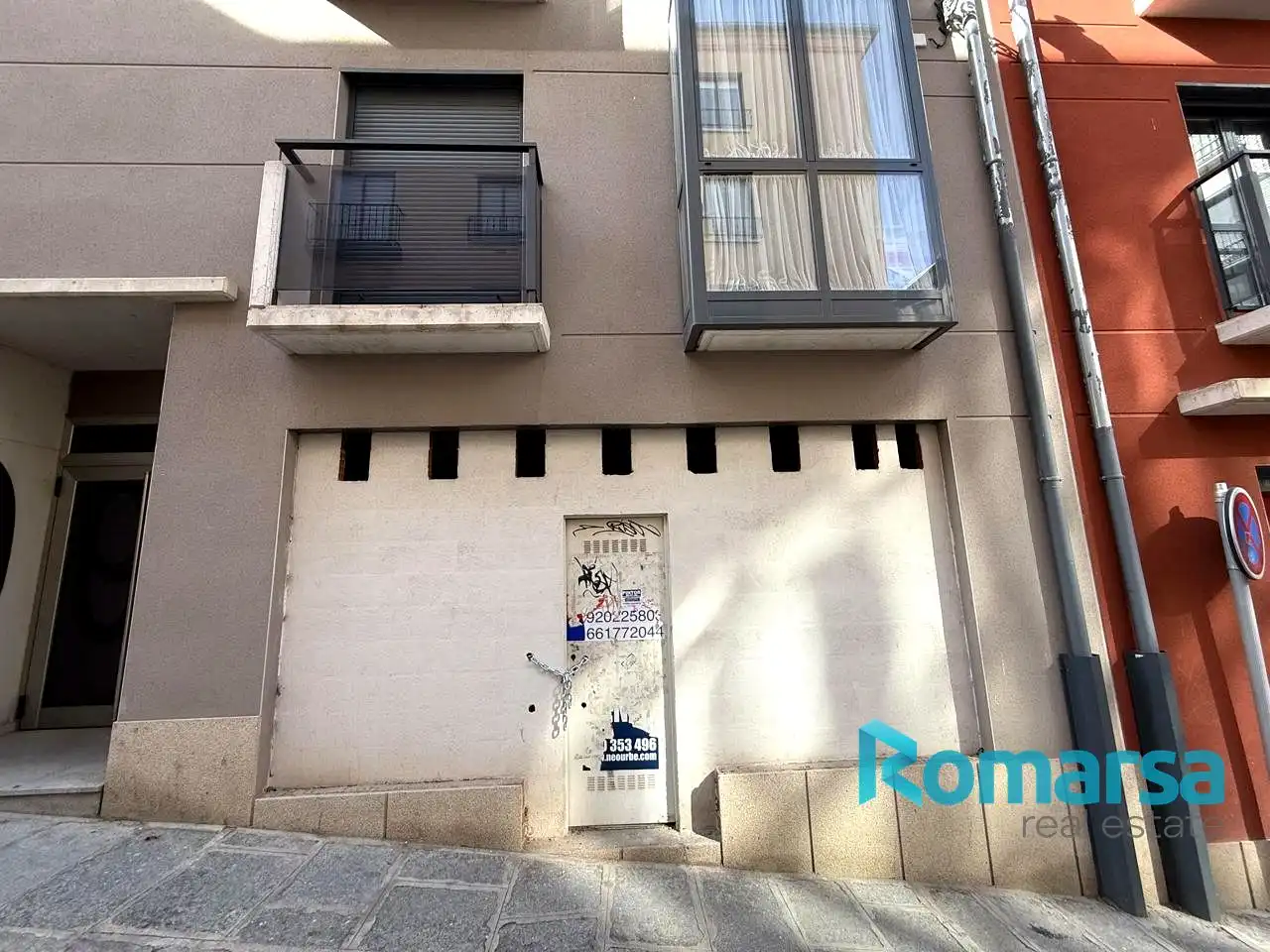 Business premises to rent in Padre Jerónimo Gracián
