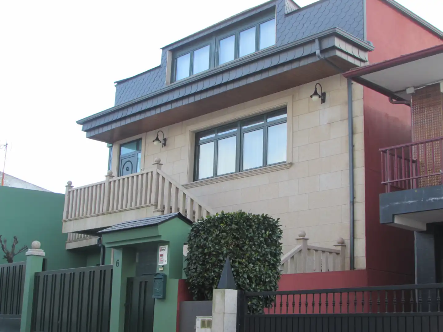 Exterior view of Houses for sale in Arteixo  with Heating, Private garden and Terrace