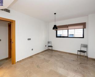 Flat for sale in  Granada Capital  with Heating, Parquet flooring and Terrace