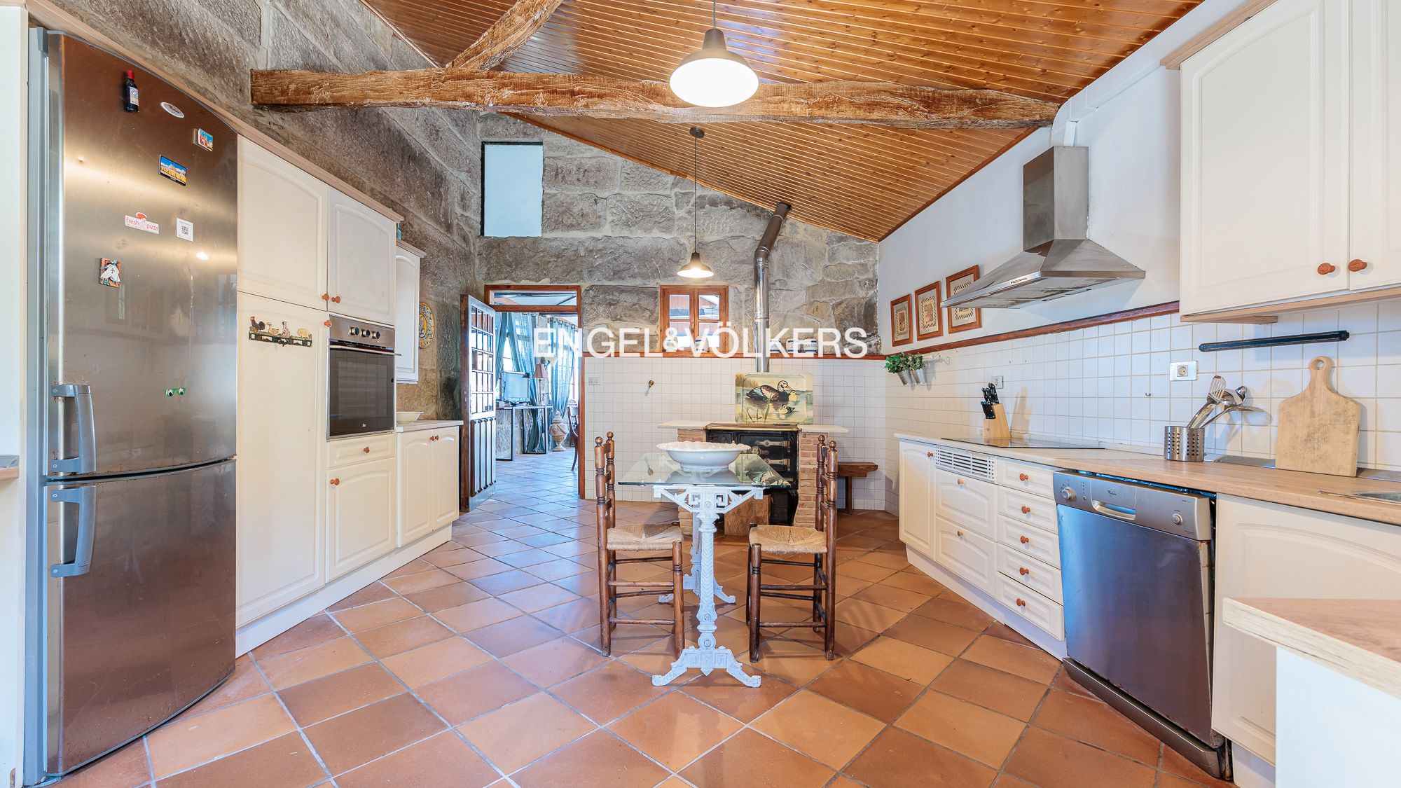 Country house for sale