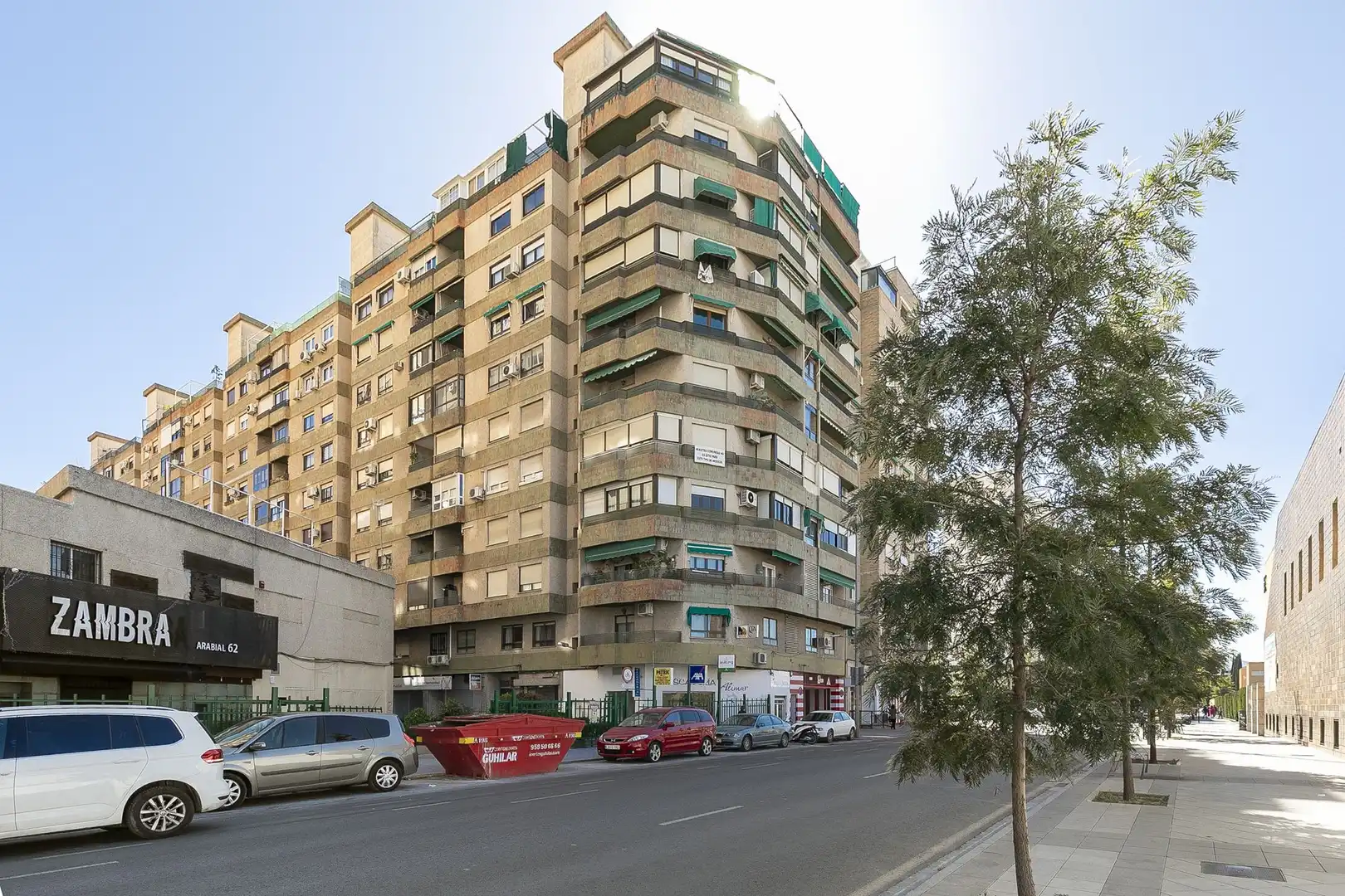 Vista exterior de Apartament en venda en Granada