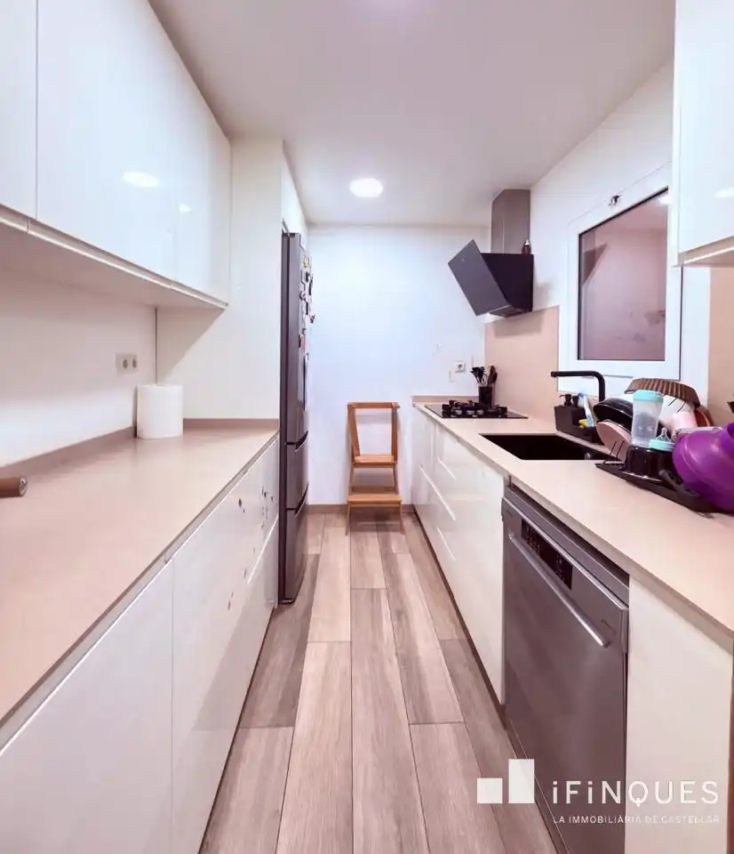Cocina de Casa o chalet en venta en Terrassa con Aire acondicionado, Calefacción y Parquet