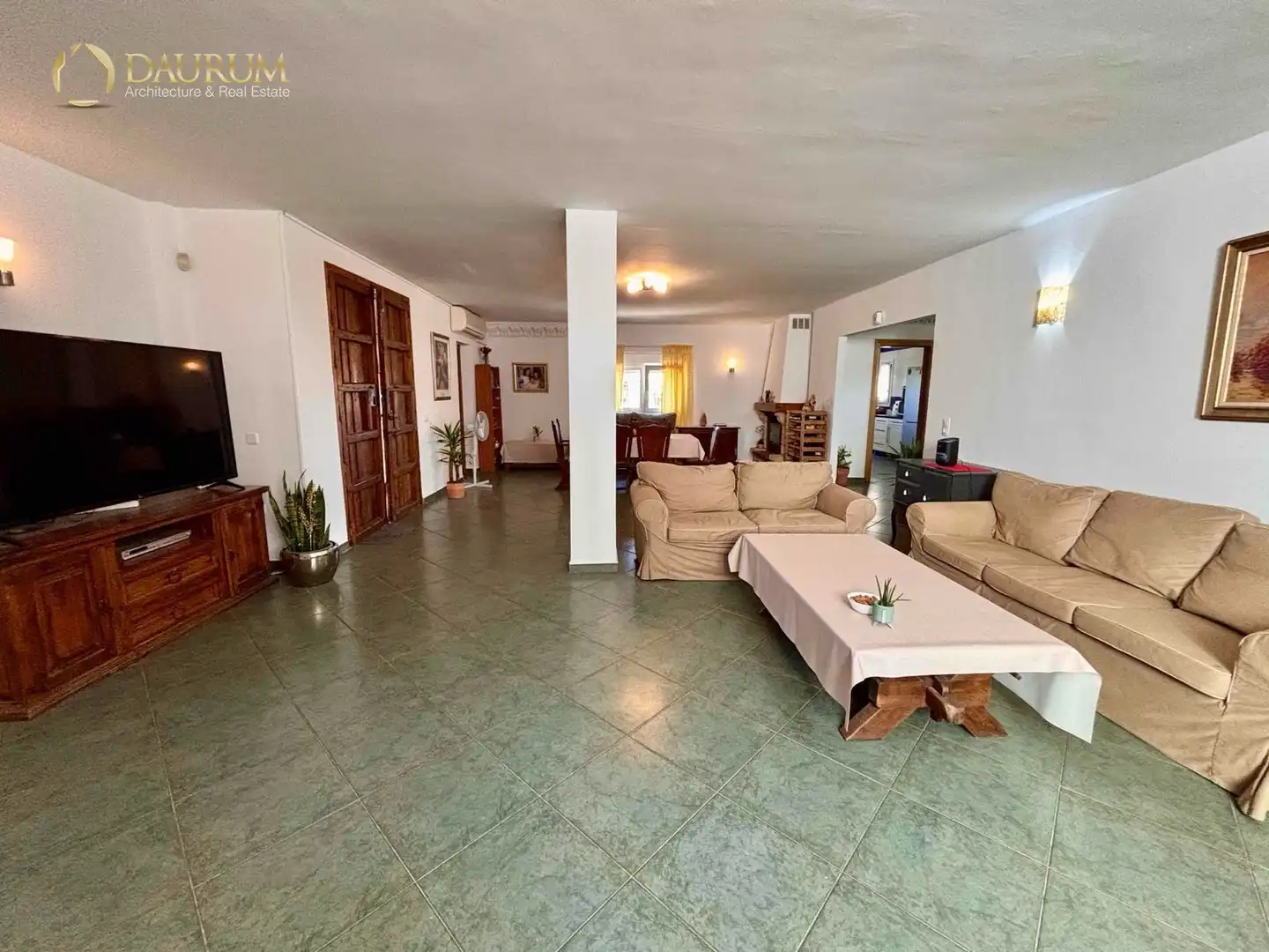 Sala de estar de Casa o chalet en venta en Alhaurín de la Torre con Aire acondicionado, Terraza y Trastero