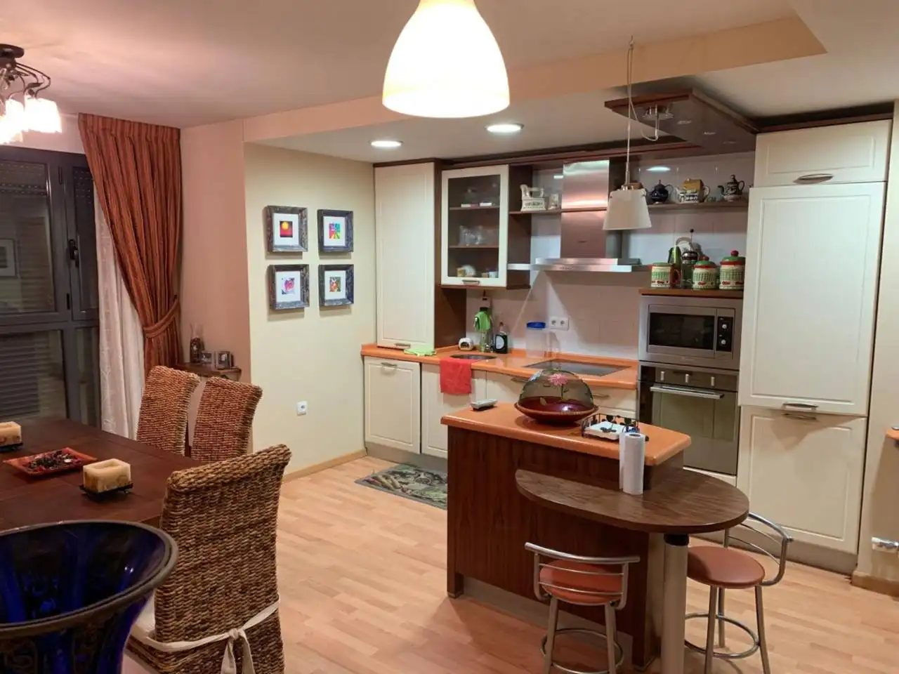 Cocina de Dúplex en venta en Puebla de Lillo con Calefacción, Parquet y Trastero