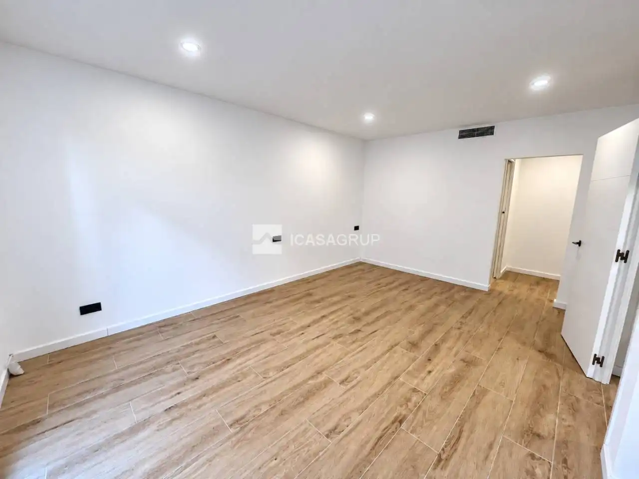 Adossat amb terrassa en venda a Centre - Estació, imagen 14