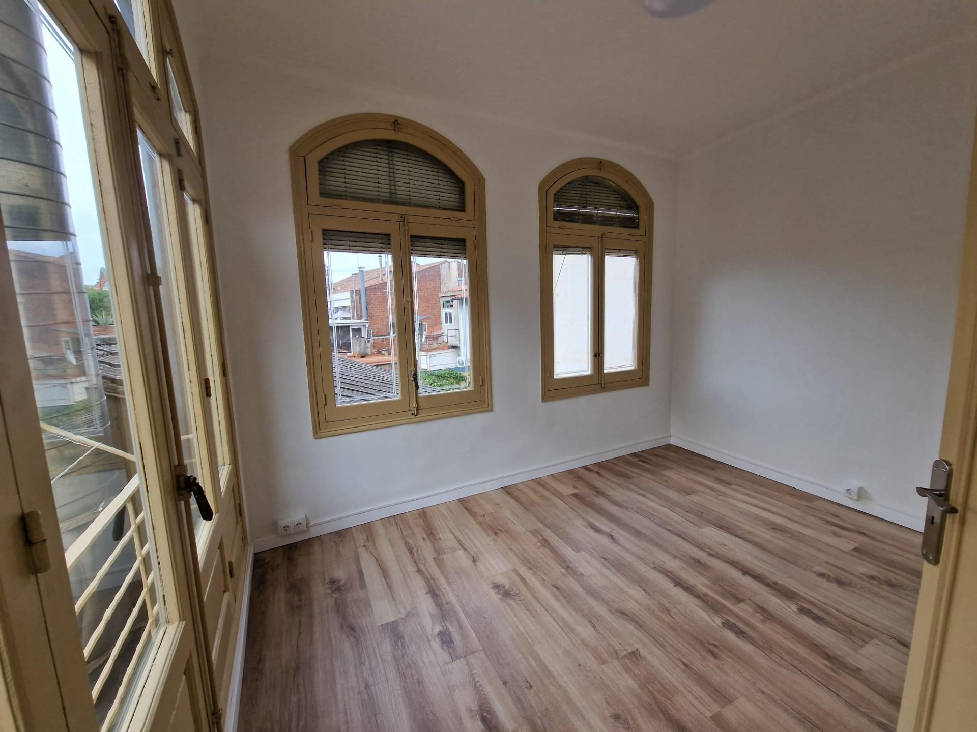 Office to rent in Centre , Centre - Sant Oleguer