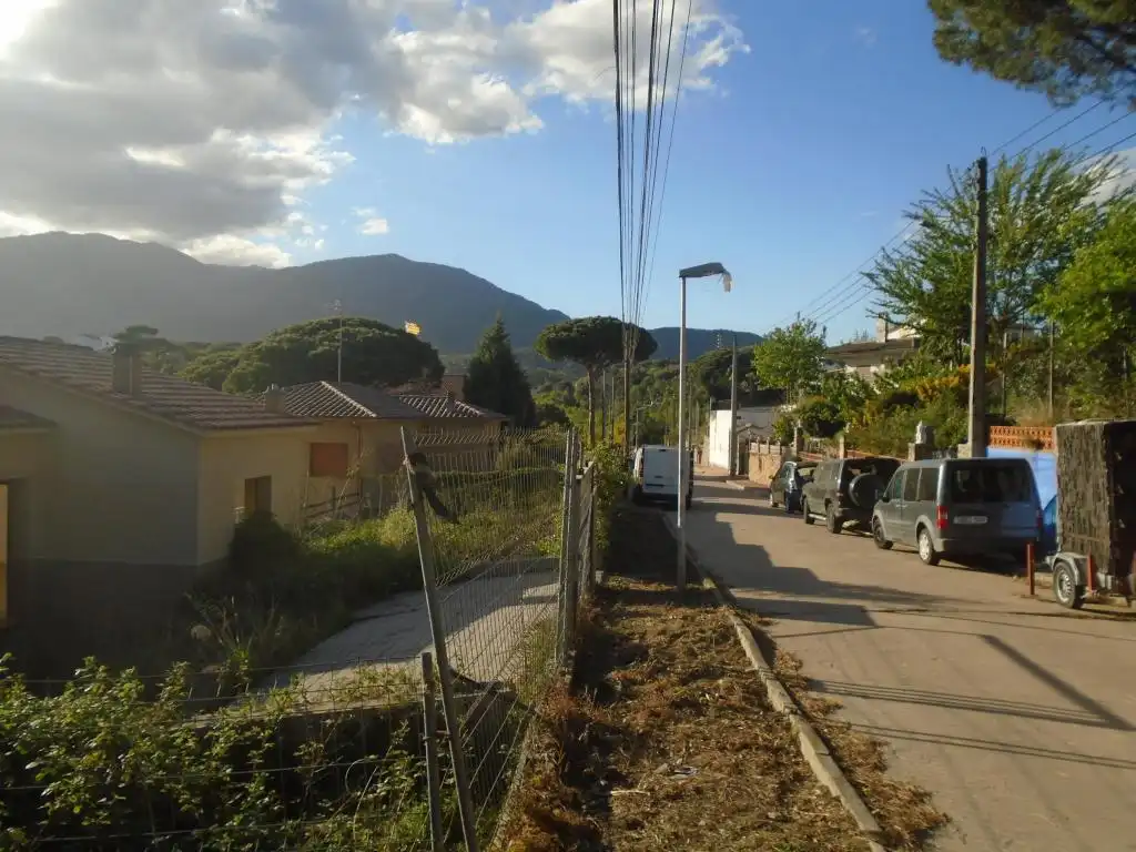 Edifici en venda a JUNIOR PARK, Riells i Viabrea