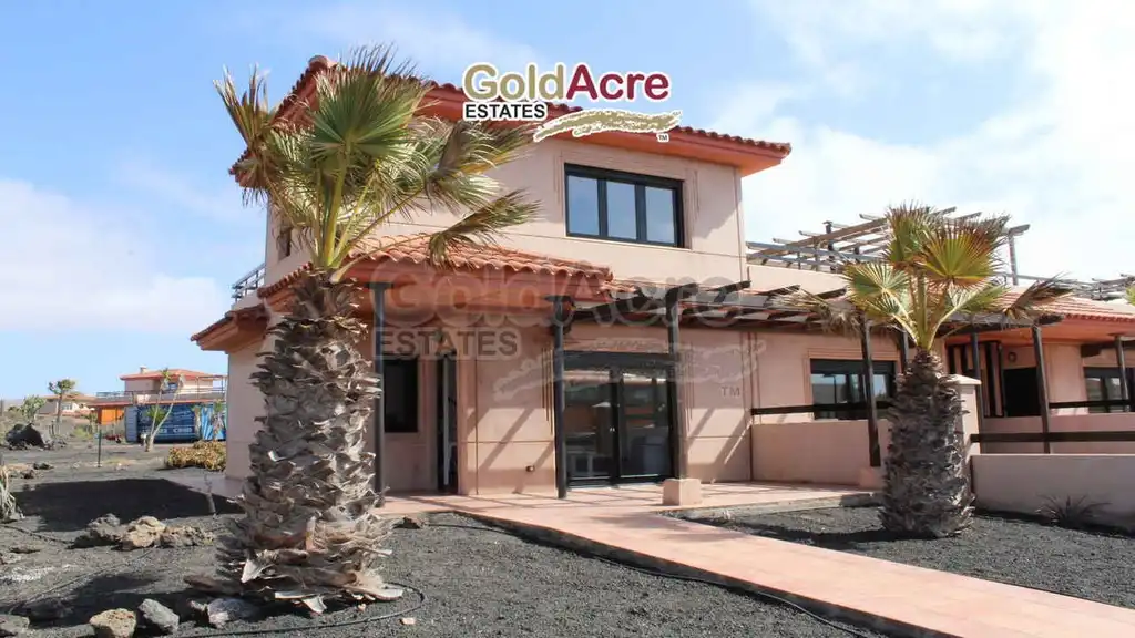Vista exterior de Casa o chalet en venta en La Oliva