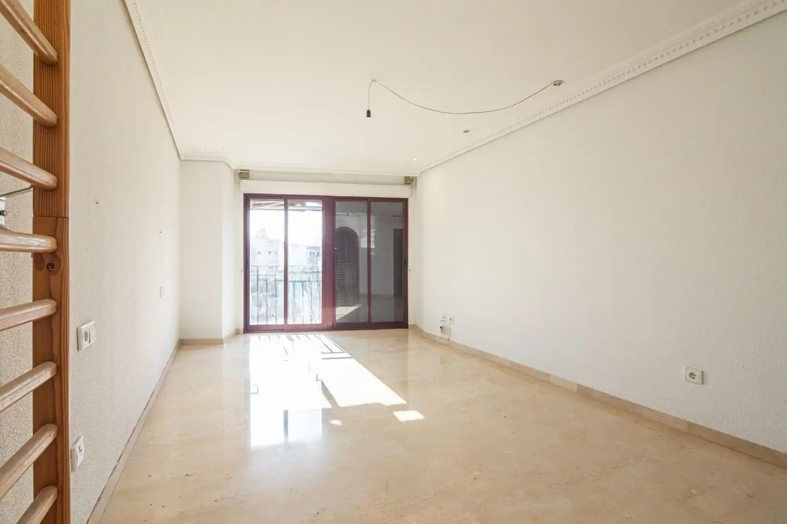 Dúplex en venta en Elche / Elx con Aire acondicionado, Calefacción y Trastero
