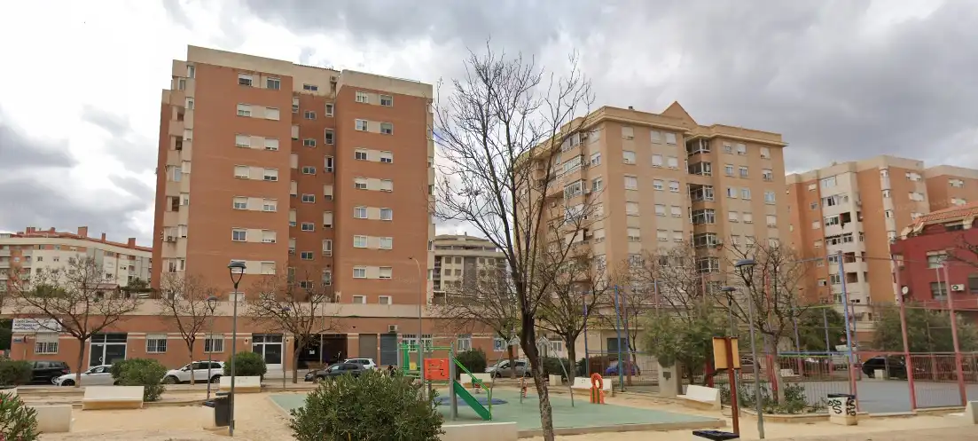 Vista exterior de Piso en venta en Elda con Amueblado, Horno y Lavadora