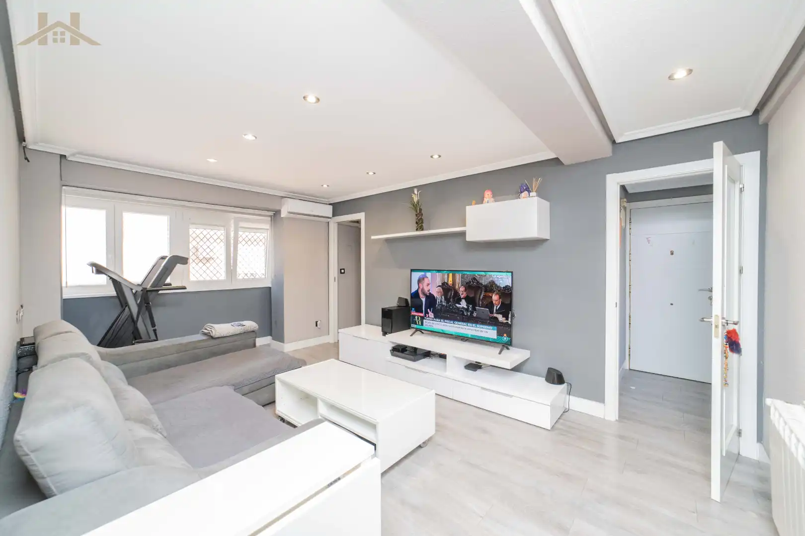 Flat for sale in Madrid  with Air Conditioner and Heating