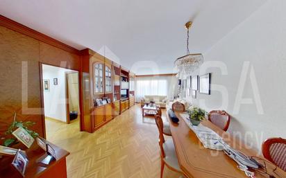 Living room of Flat for sale in  Barcelona Capital  with Balcony