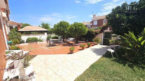 Foto 2 de Casa adosada en venta en Fernanda Calado, Manantiales - Lagar - Cortijo, Alhaurín de la Torre