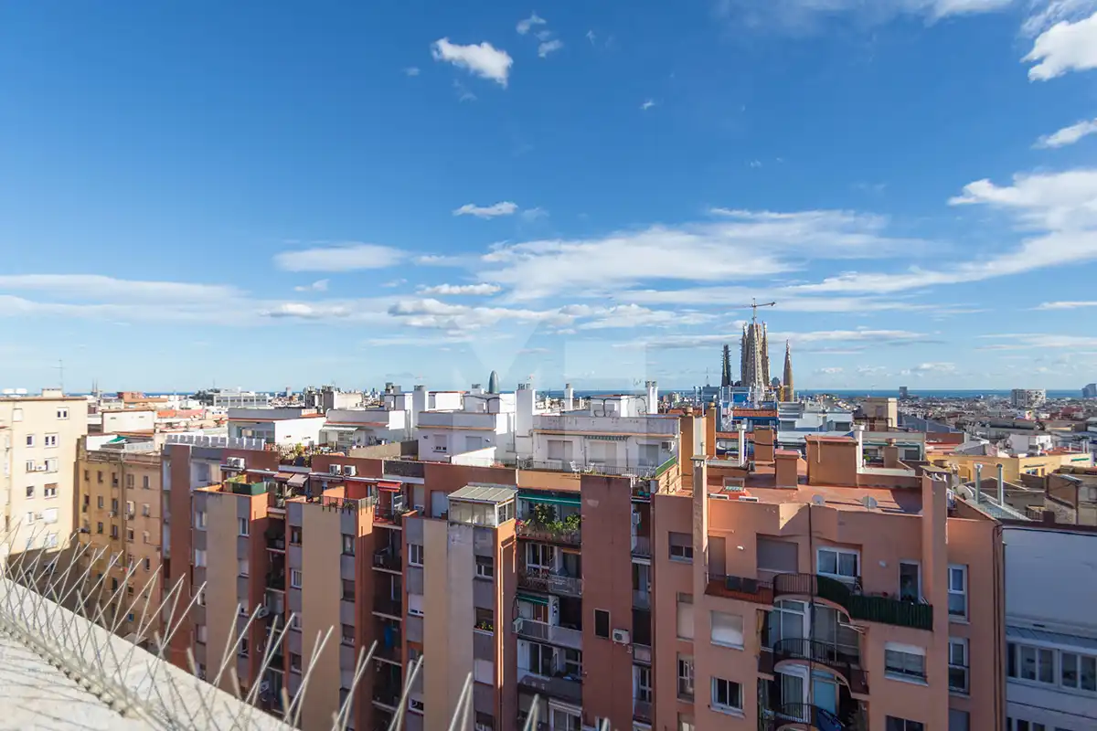 Exterior view of Flat for sale in Barcelona  with Air Conditioner and Heating