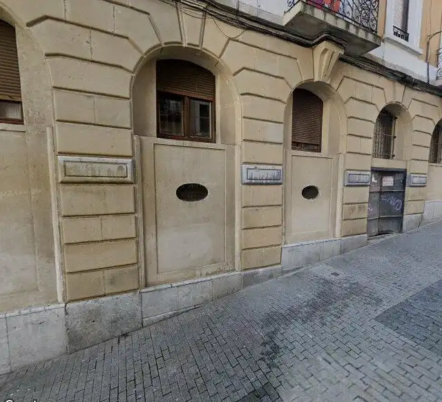 Flat for sale in Ibaiondo