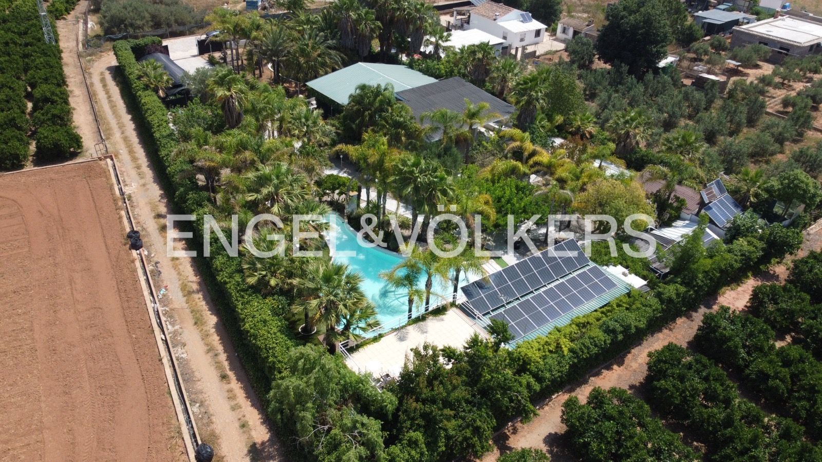 Swimming pool of House or chalet to rent in Bétera  with Air Conditioner, Heating and Private garden