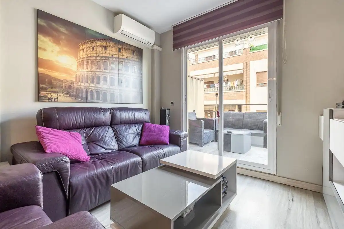 Living room of Flat for sale in Atarfe  with Terrace and Furnished
