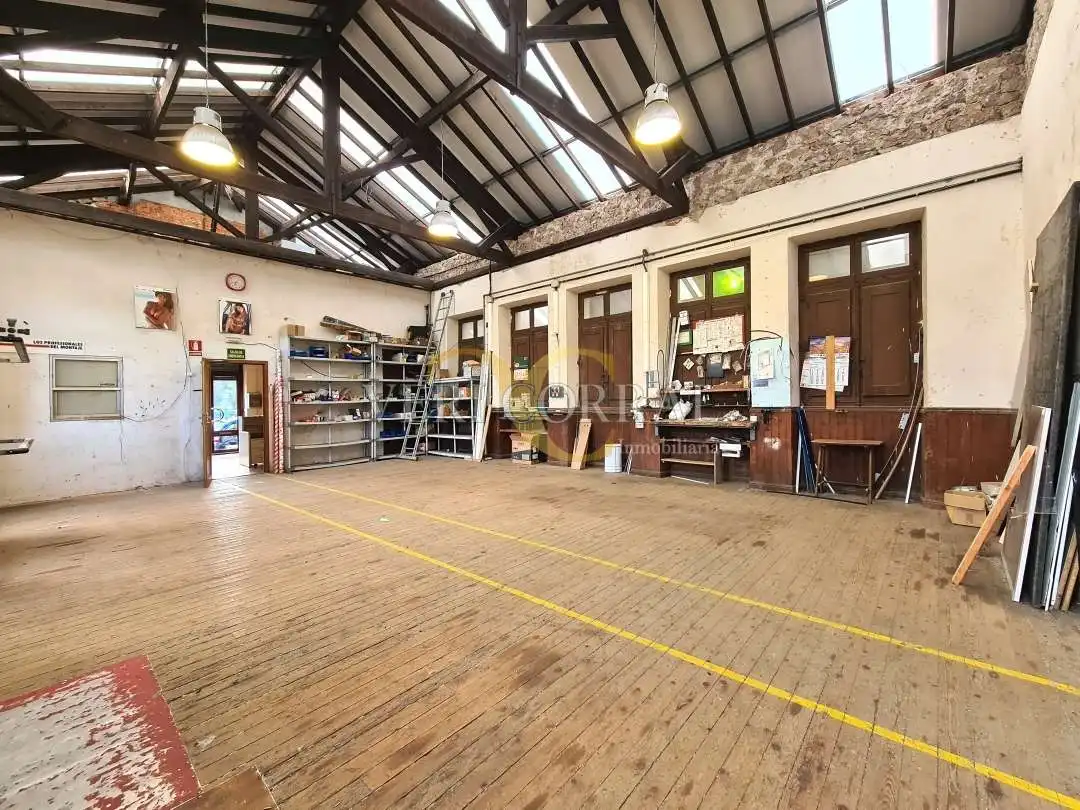 Edifici en venda en Ribadesella