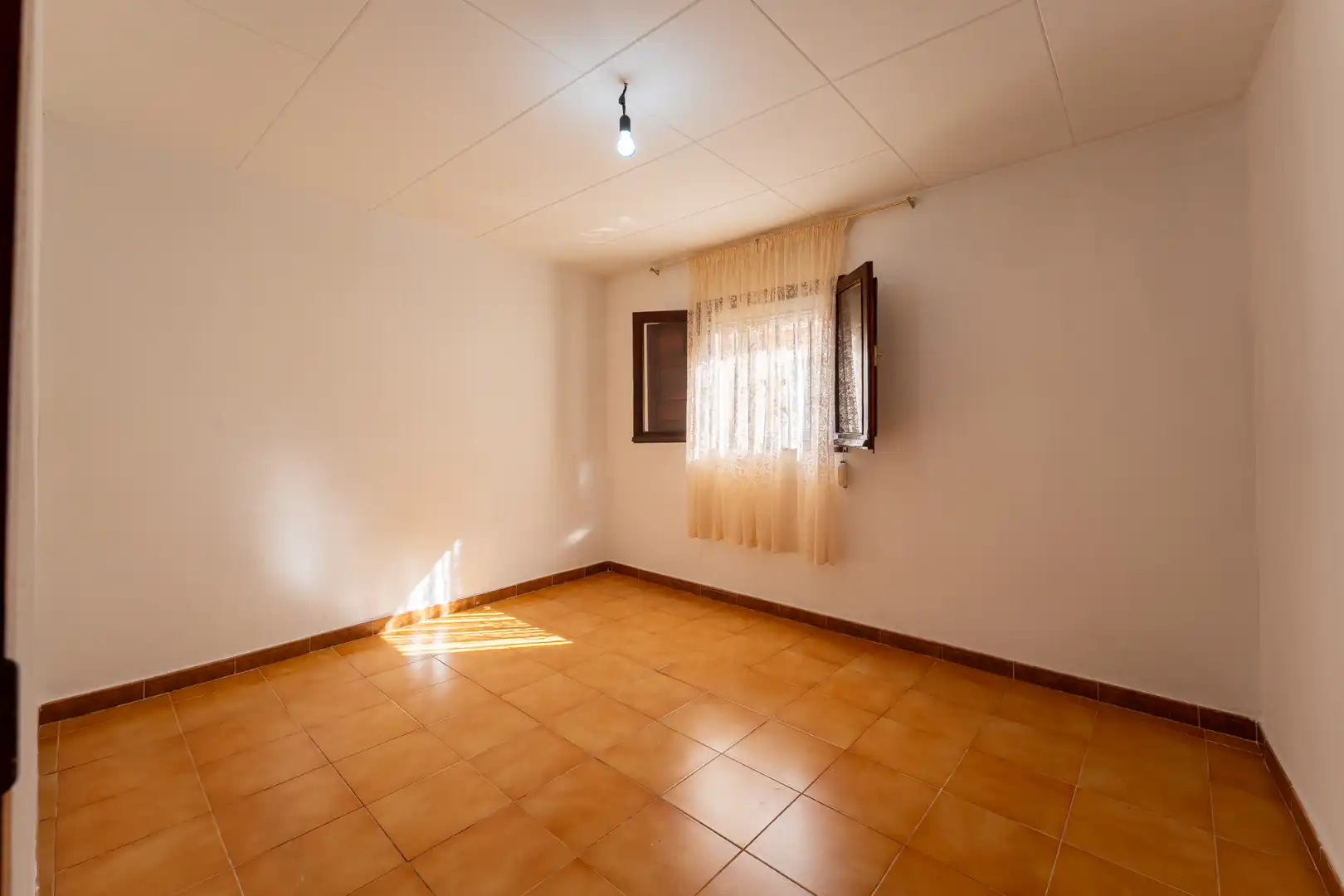 Bedroom of Houses for sale in Girona  with Air Conditioner, Heating and Terrace