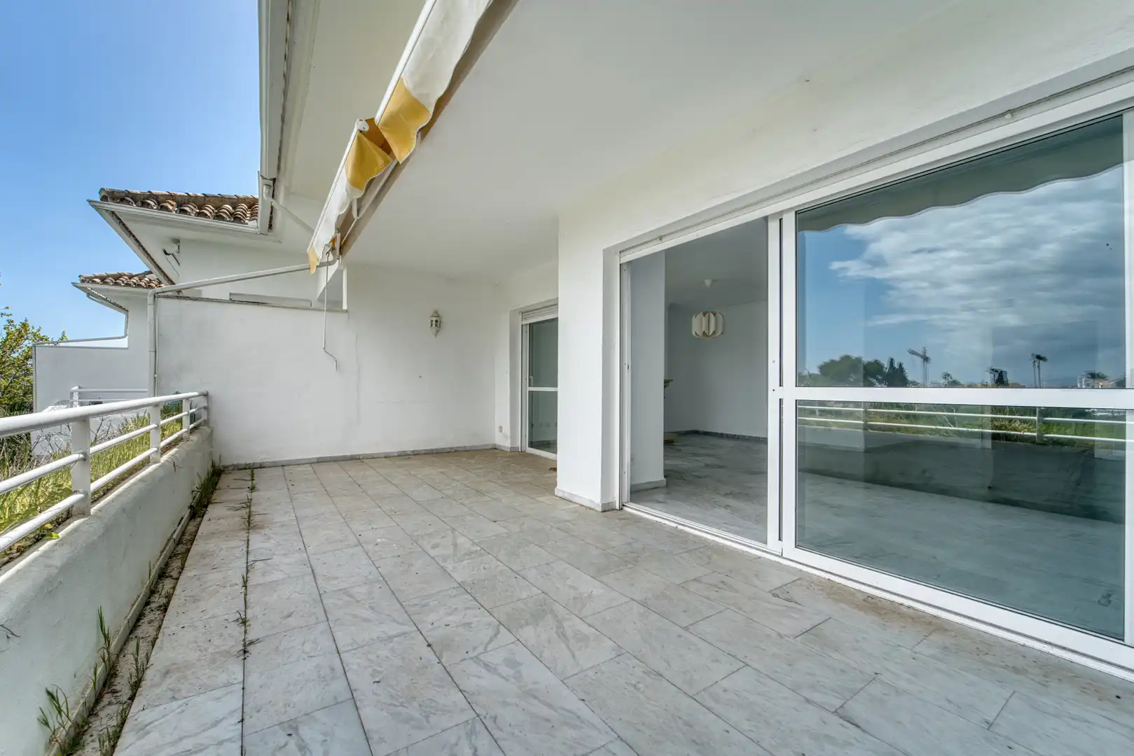 Terraza de Ático en venta en Marbella con Aire acondicionado, Calefacción y Terraza